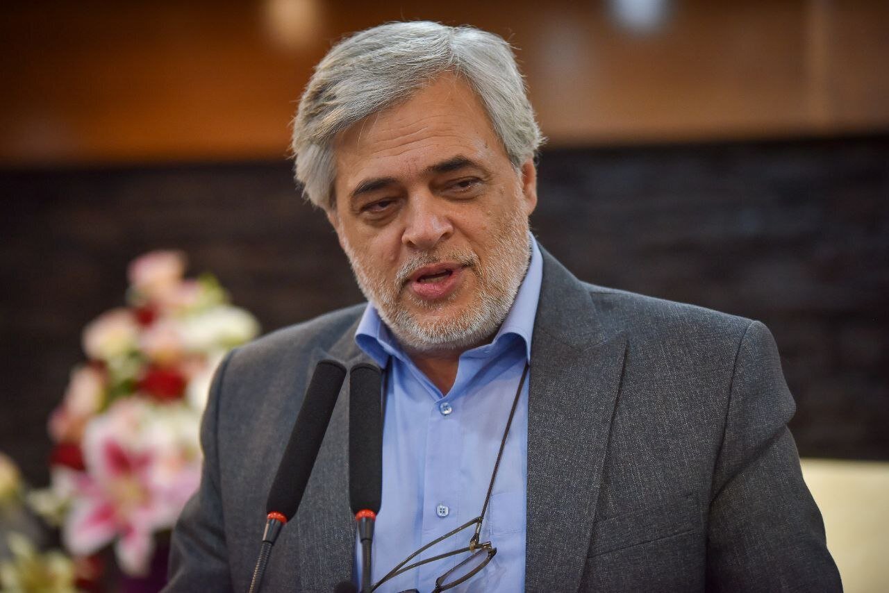 آموزش نمی شد سردار رادان به وزیر آموزش وپرورش بگوید من شاگرد مدرسه شما هستم؟!