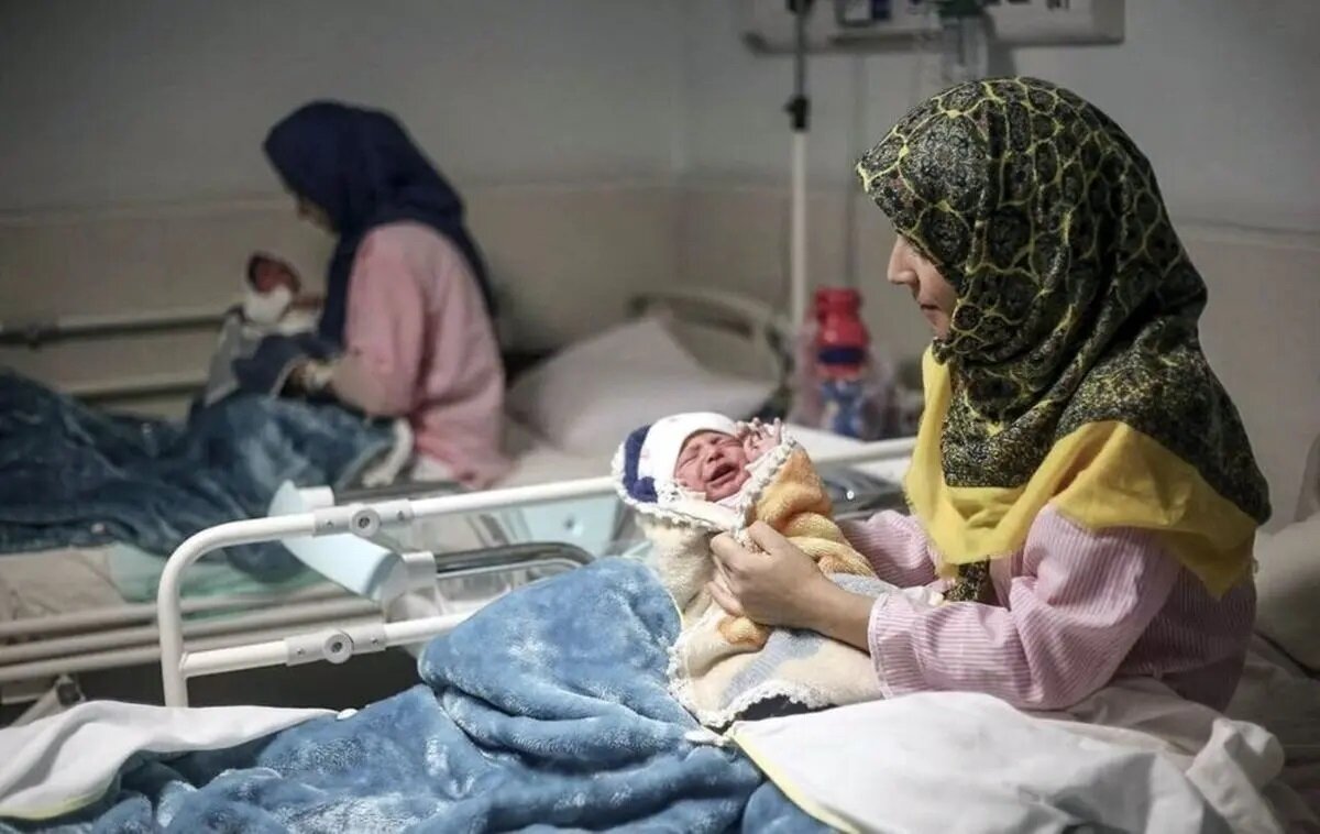 زنان باردار | ویتامین حذف خاموش مکملهای دارویی رایگان برای زنان باردار/ قانون جوانی جمعیت و کمبود ویتامین!