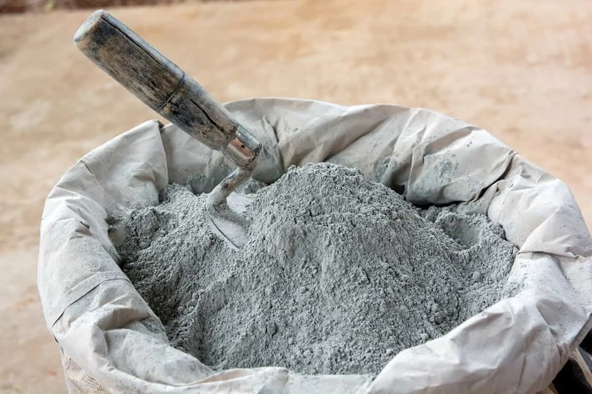 قیمت سیمان سفید ۵۰ کیلویی نیریز و کاربردهای آن در صنعت